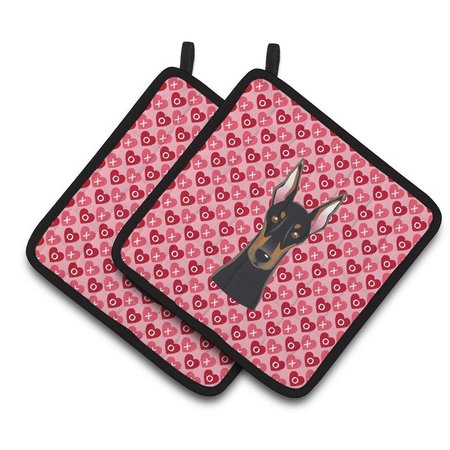 CAROLINES TREASURES Doberman Pinscher Hearts Pair of Pot Holders BB5315PTHD